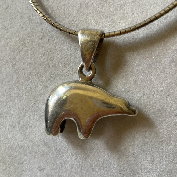 Sterling silver 925 Navajo walking Bear pendant fetish & Italian omega necklace - Picture 2 of 9